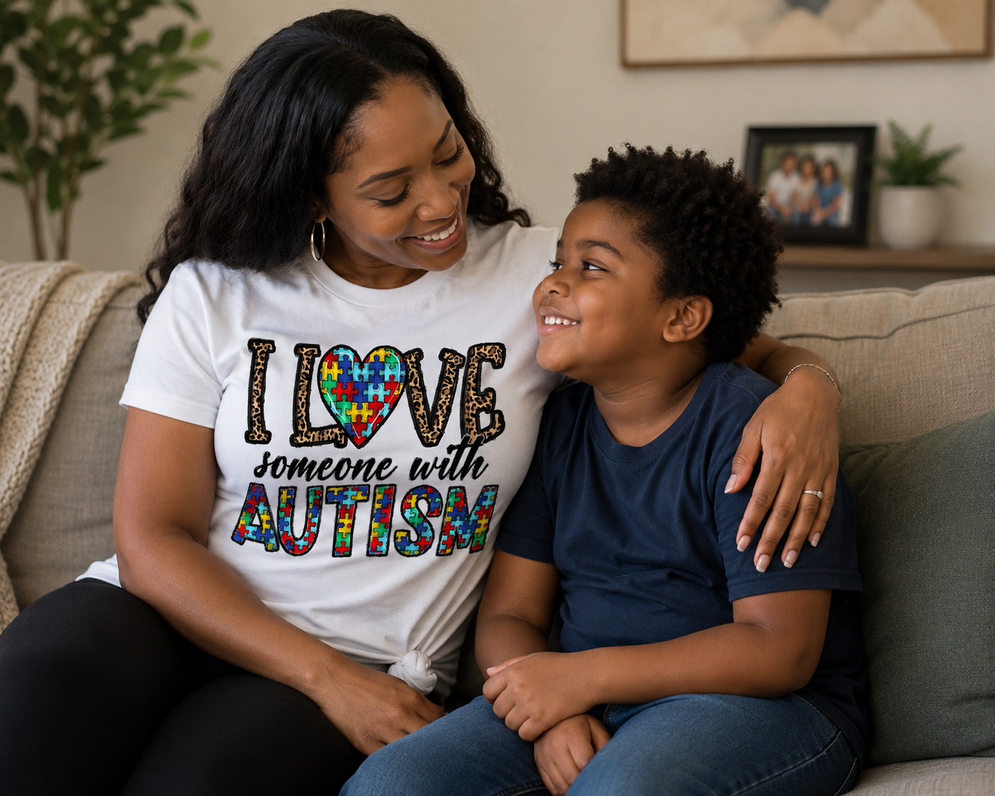 I Love Someone with Autism (Cheetah) Tee